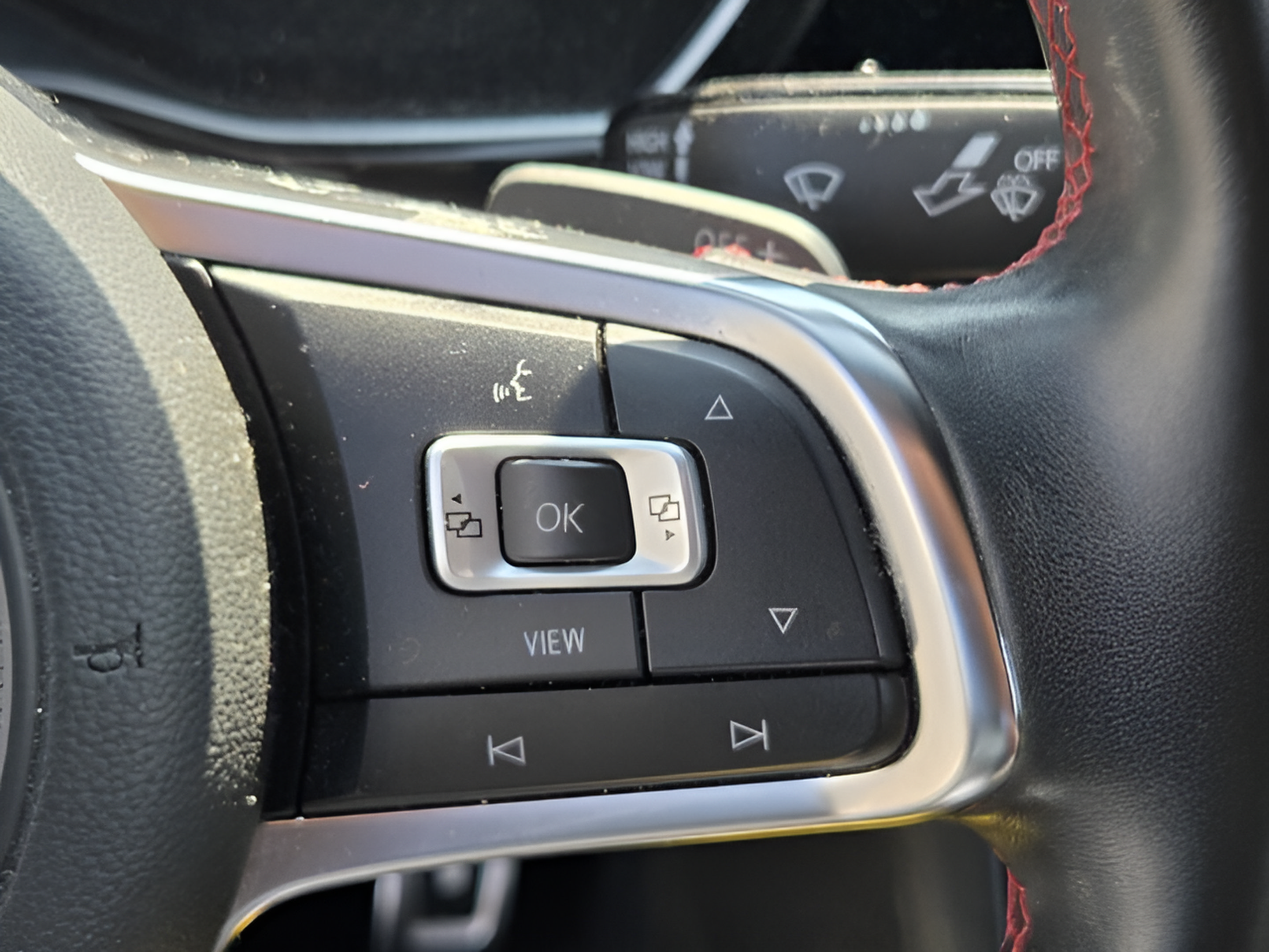 Used 2019 Volkswagen Jetta GLI FWD image 19