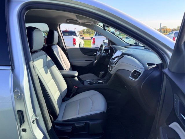 Used 2019 Chevrolet Equinox Premier AWD/4WD image 11