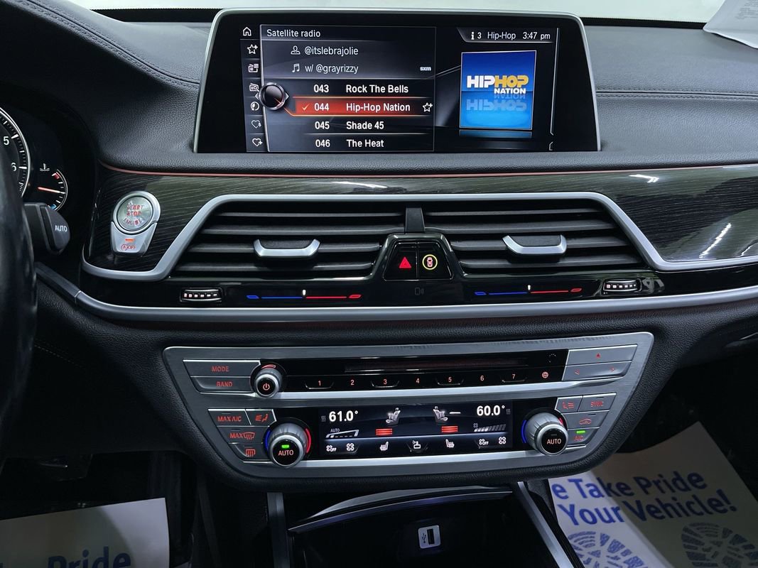 Used 2017 BMW 740i image 20