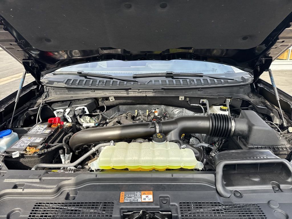 Used 2025 Ford Expedition Max Platinum w/ Platinum Ultimate Package image 37