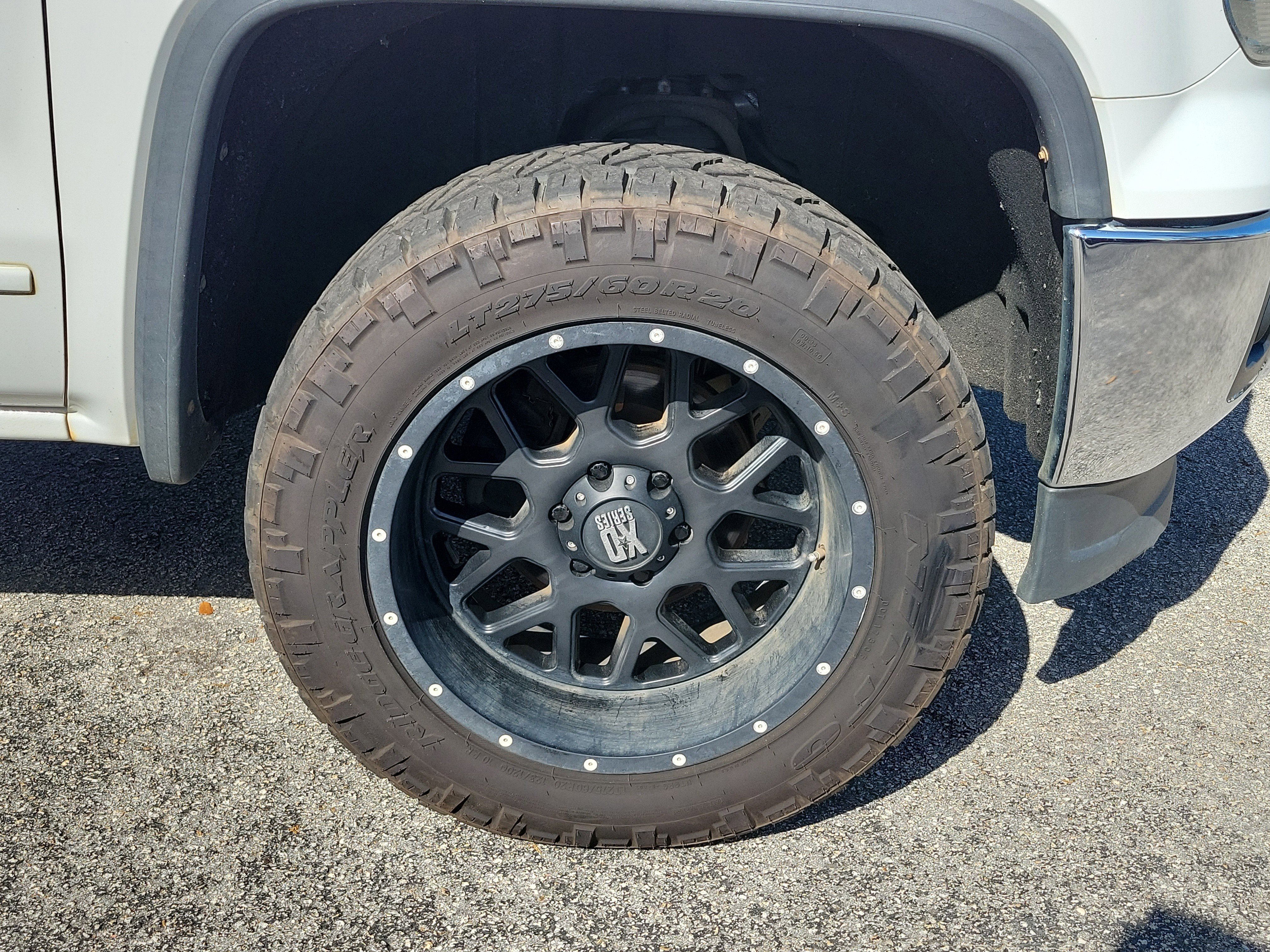 Used 2015 GMC Sierra 1500 SLE w/ SLE Value Package image 37