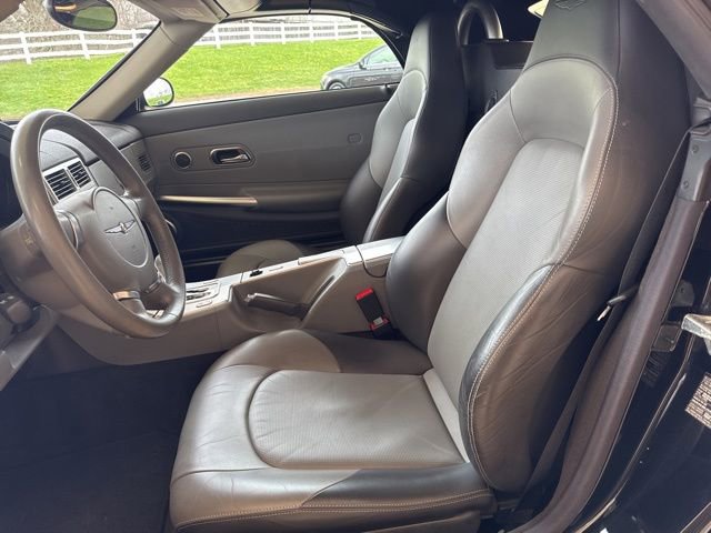 Used 2005 Chrysler Crossfire Limited image 9
