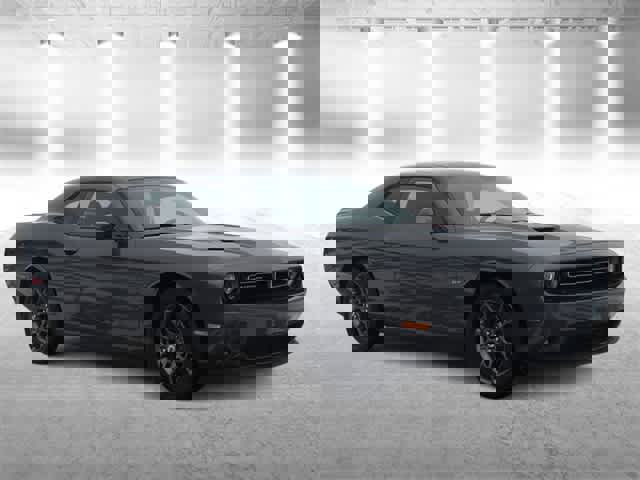 Used 2018 Dodge Challenger GT w/ Driver Convenience Group image 2