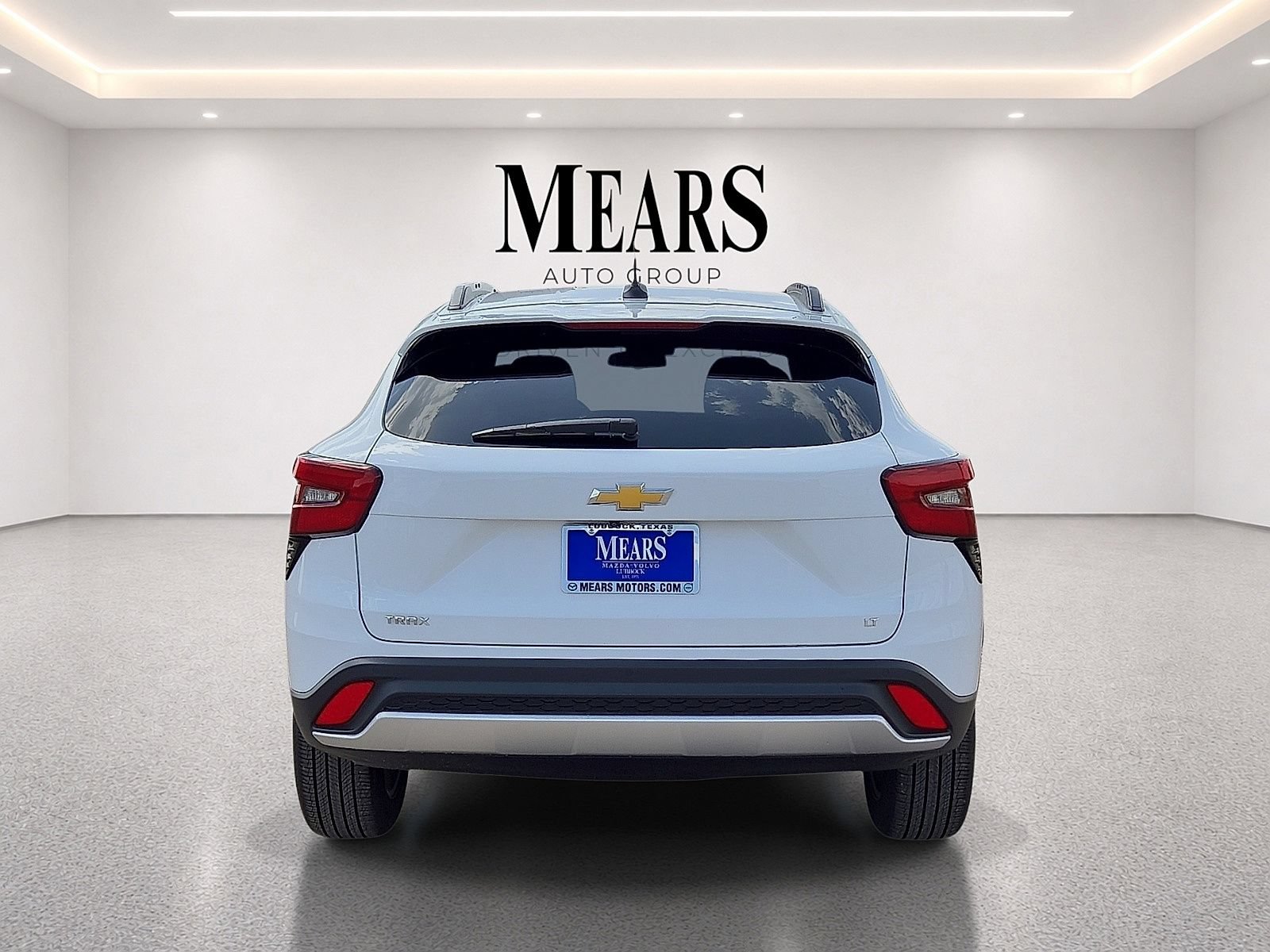 Used 2025 Chevrolet Trax LT w/ Driver Confidence Package FWD image 4