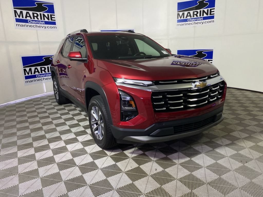 Used 2025 Chevrolet Equinox LT w/ Convenience Package II FWD image 1