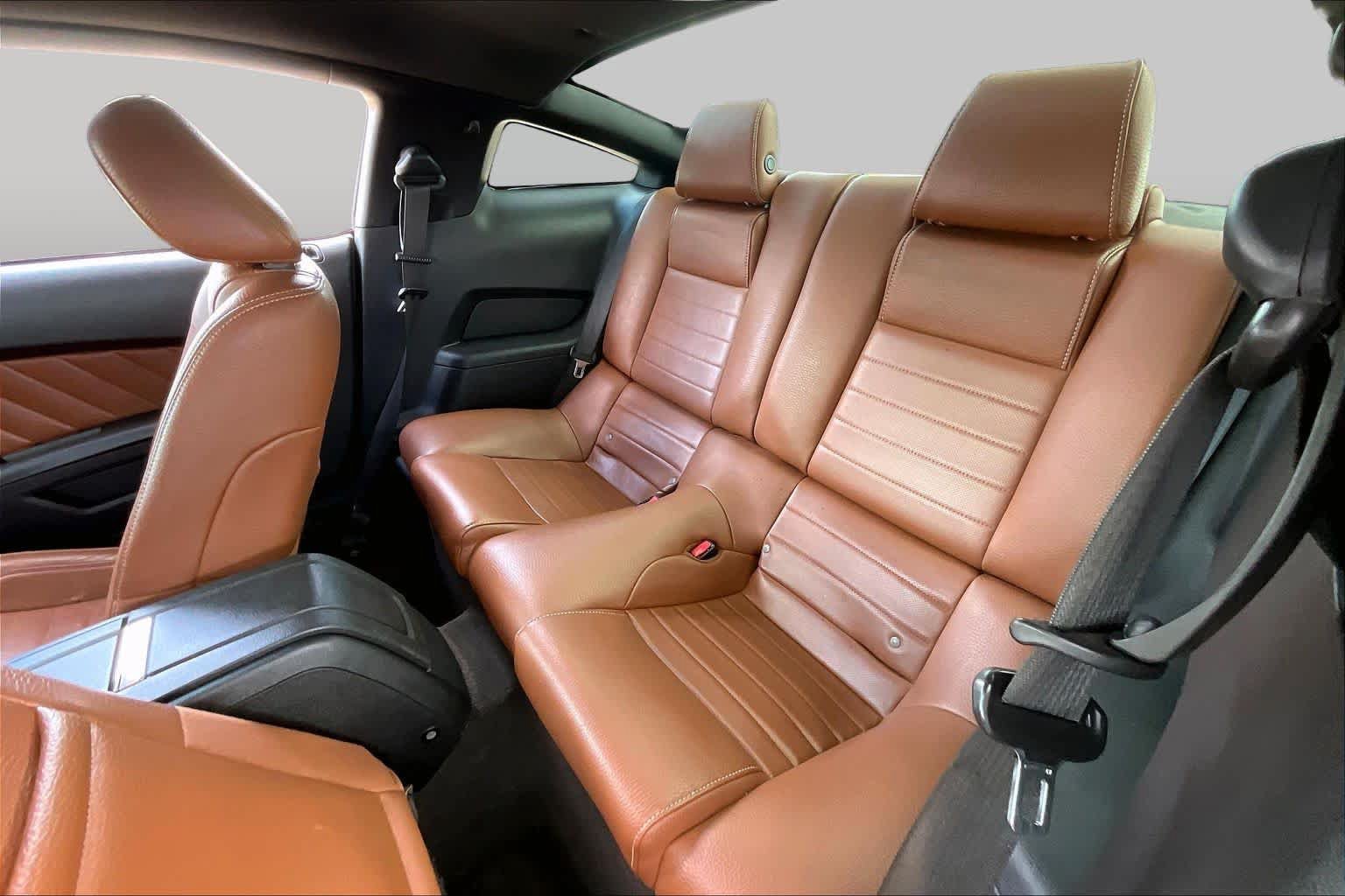 Used 2011 Ford Mustang GT Premium w/ Security Pkg RWD image 17