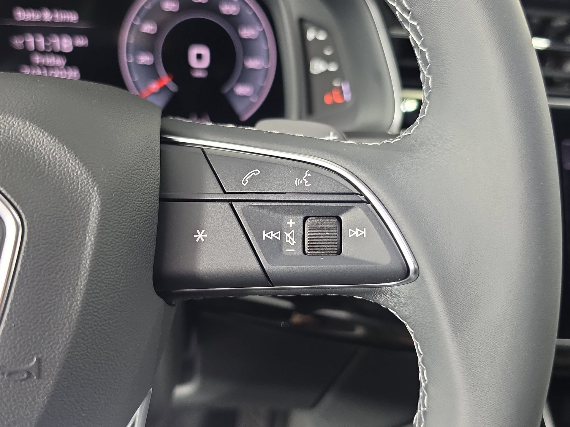 New 2026 Audi Q8 Premium Plus AWD/4WD image 21