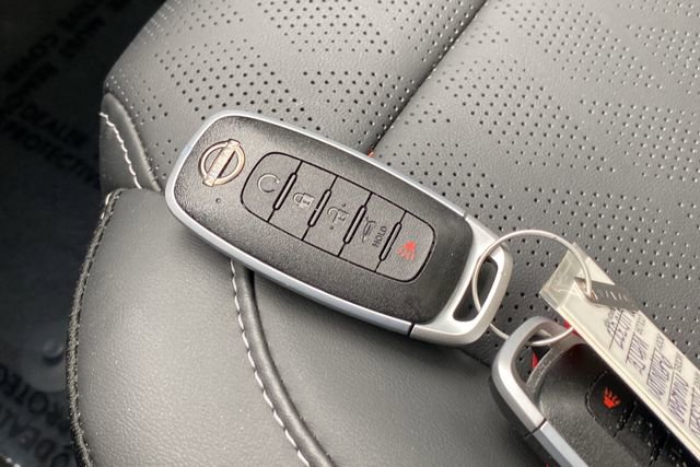 Used 2025 Nissan Murano Platinum w/ Cargo Package AWD/4WD image 39