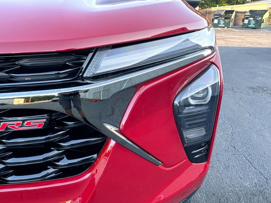 New 2026 Chevrolet Trax RS w/ Driver Confidence Package FWD image 10