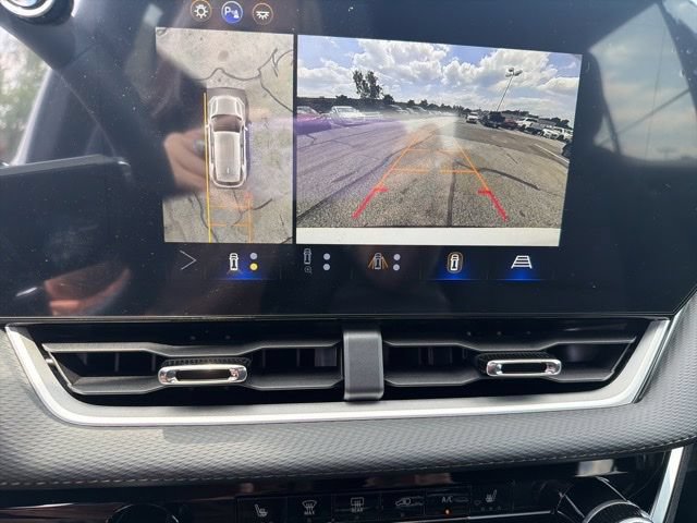 New 2026 Chevrolet Equinox LT w/ Midnight Edition AWD/4WD image 20