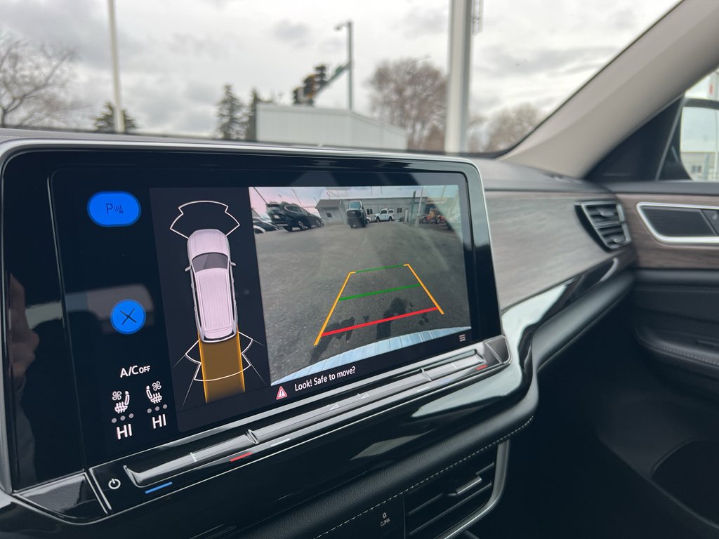 Used 2024 Volkswagen Atlas SEL image 30