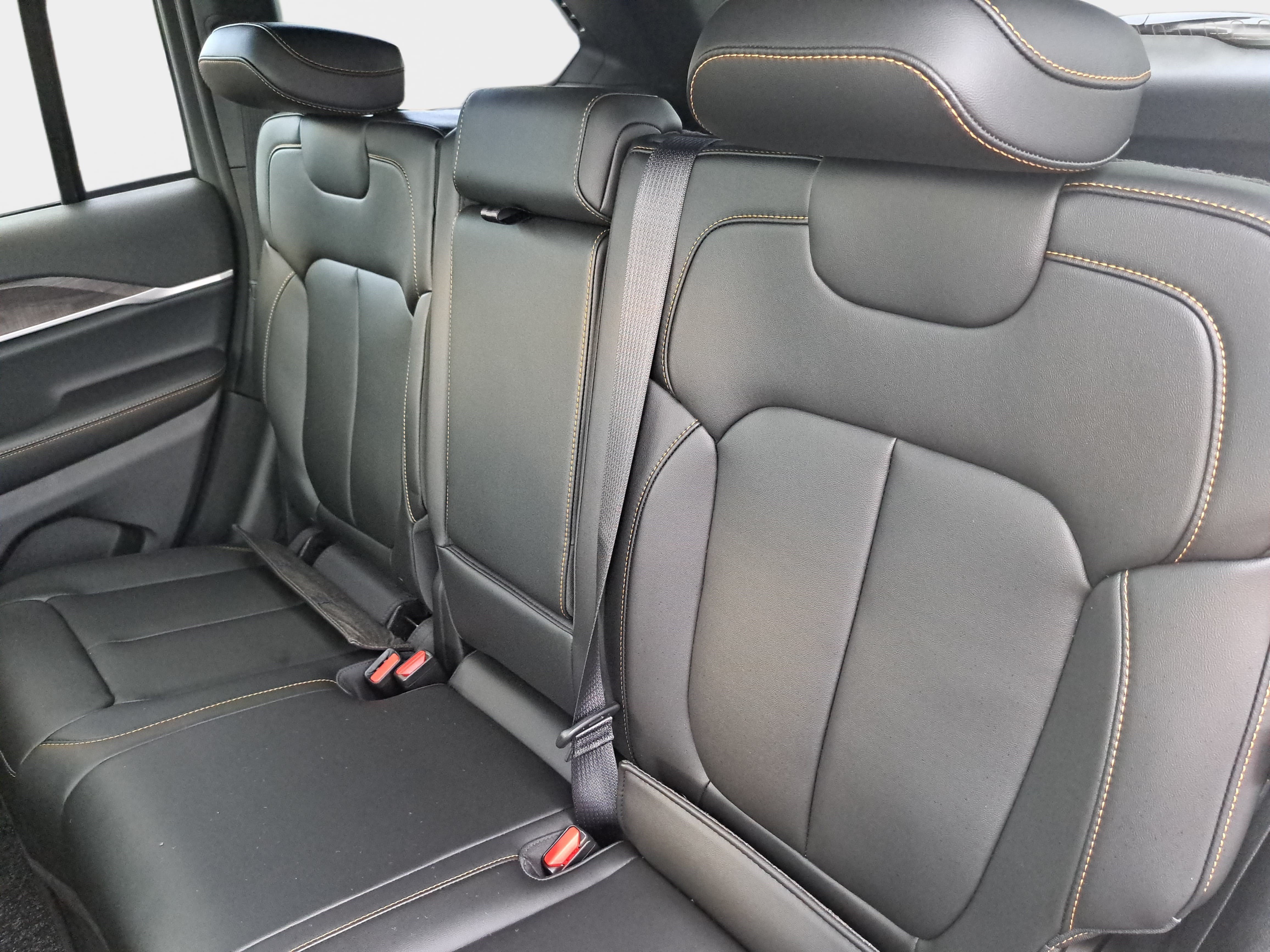New 2026 Jeep Grand Cherokee Limited AWD/4WD image 14