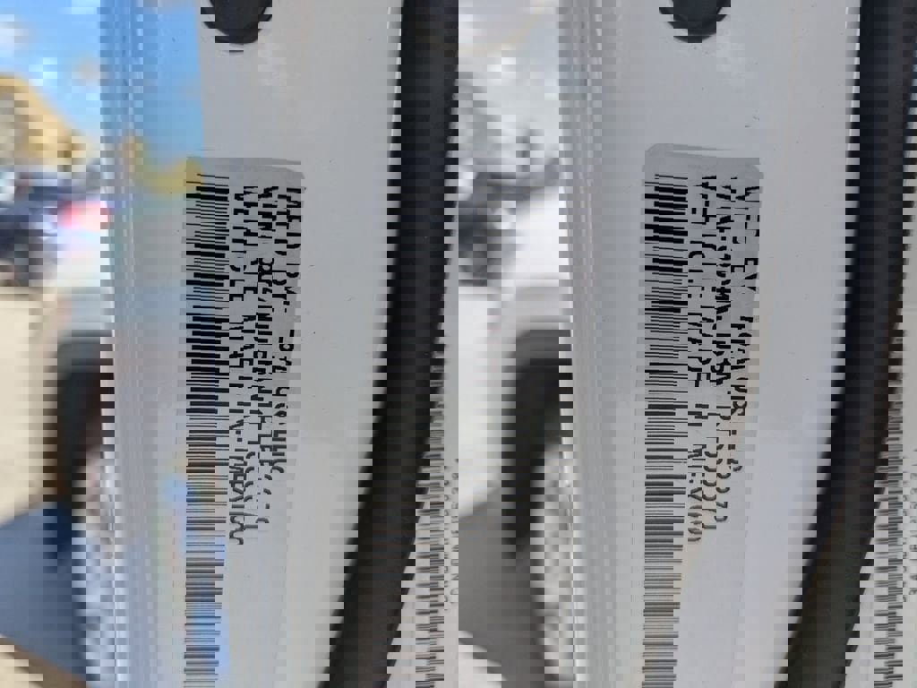 Used 2023 Jeep Compass Latitude image 33