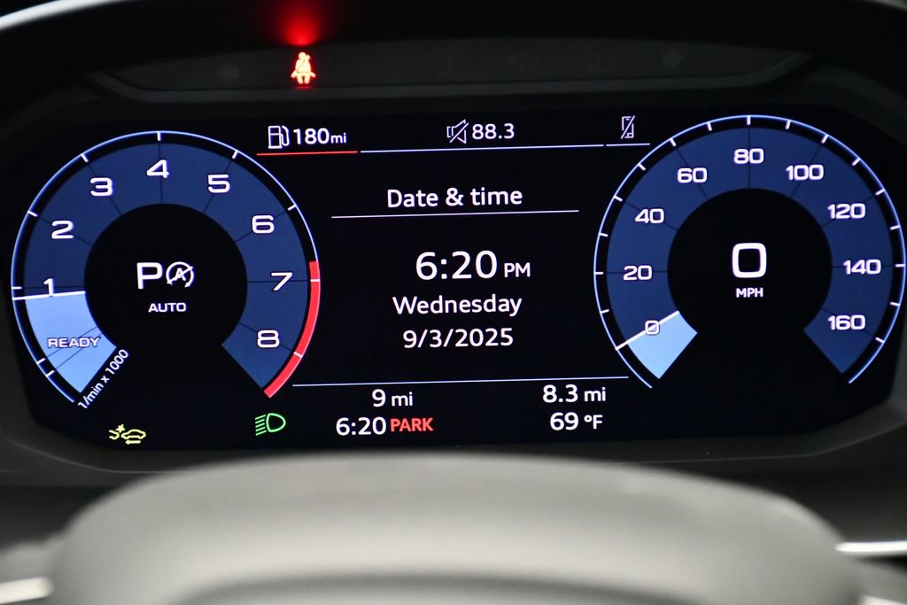 Used 2025 Audi Q3 2.0T Premium w/ Convenience Package AWD/4WD image 26