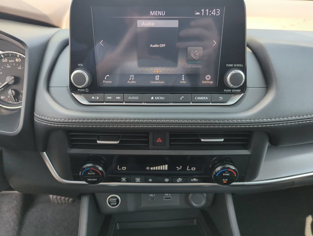 Certified 2023 Nissan Rogue SV AWD/4WD image 37