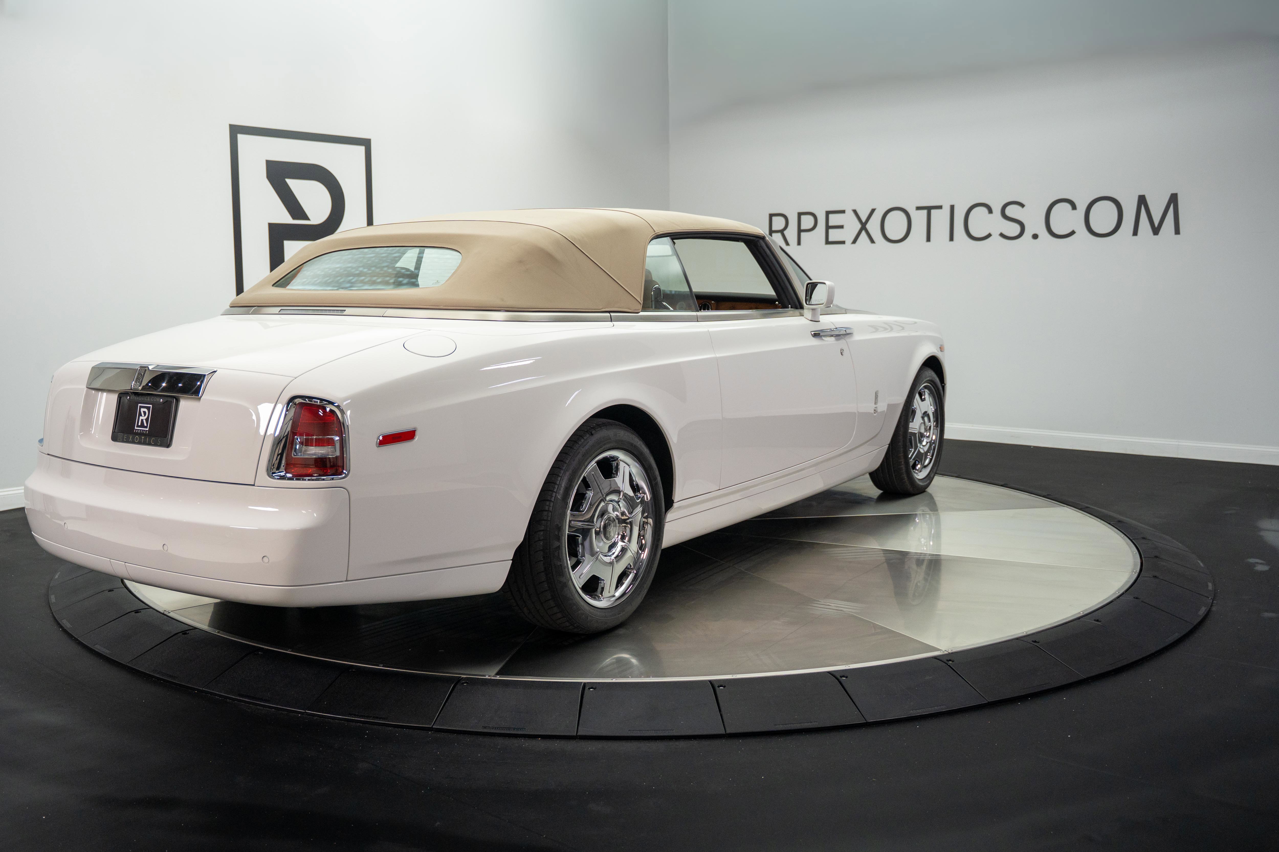 Used 2009 Rolls-Royce Phantom Drophead Coupe RWD image 5