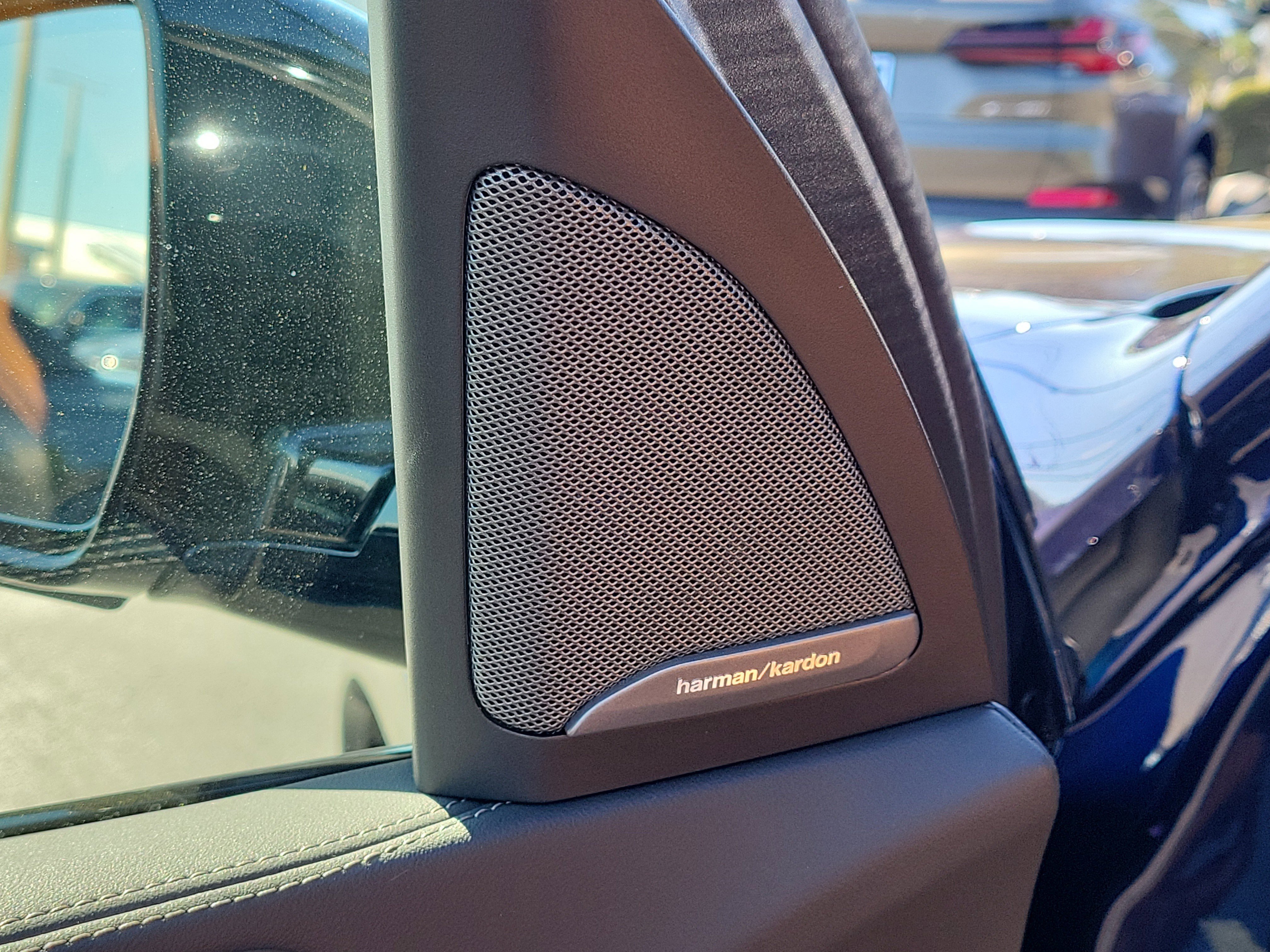 New 2026 BMW X5 xDrive40i w/ M Sport Package image 14