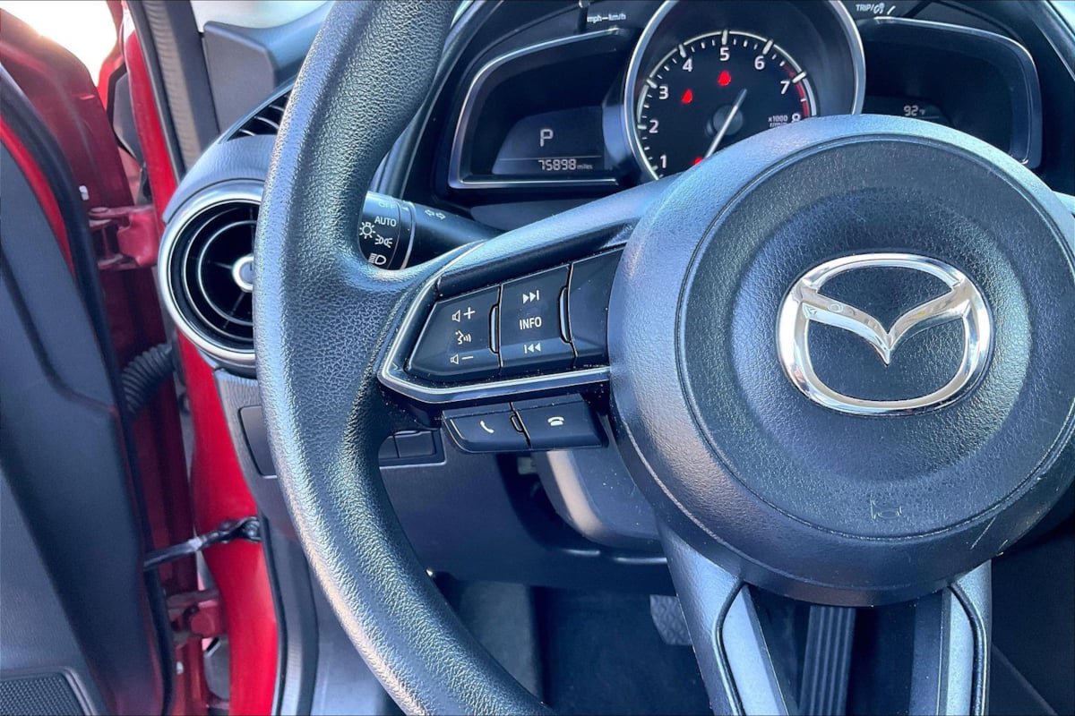 Used 2019 MAZDA CX-3 Sport w/ Sport I-ACTIVSENSE Package FWD image 18
