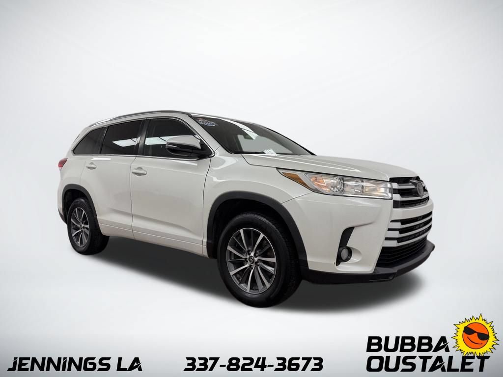Used 2018 Toyota Highlander XLE FWD image 7