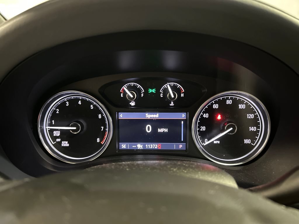Used 2024 Buick Enclave Essence w/ Technology Package FWD image 16