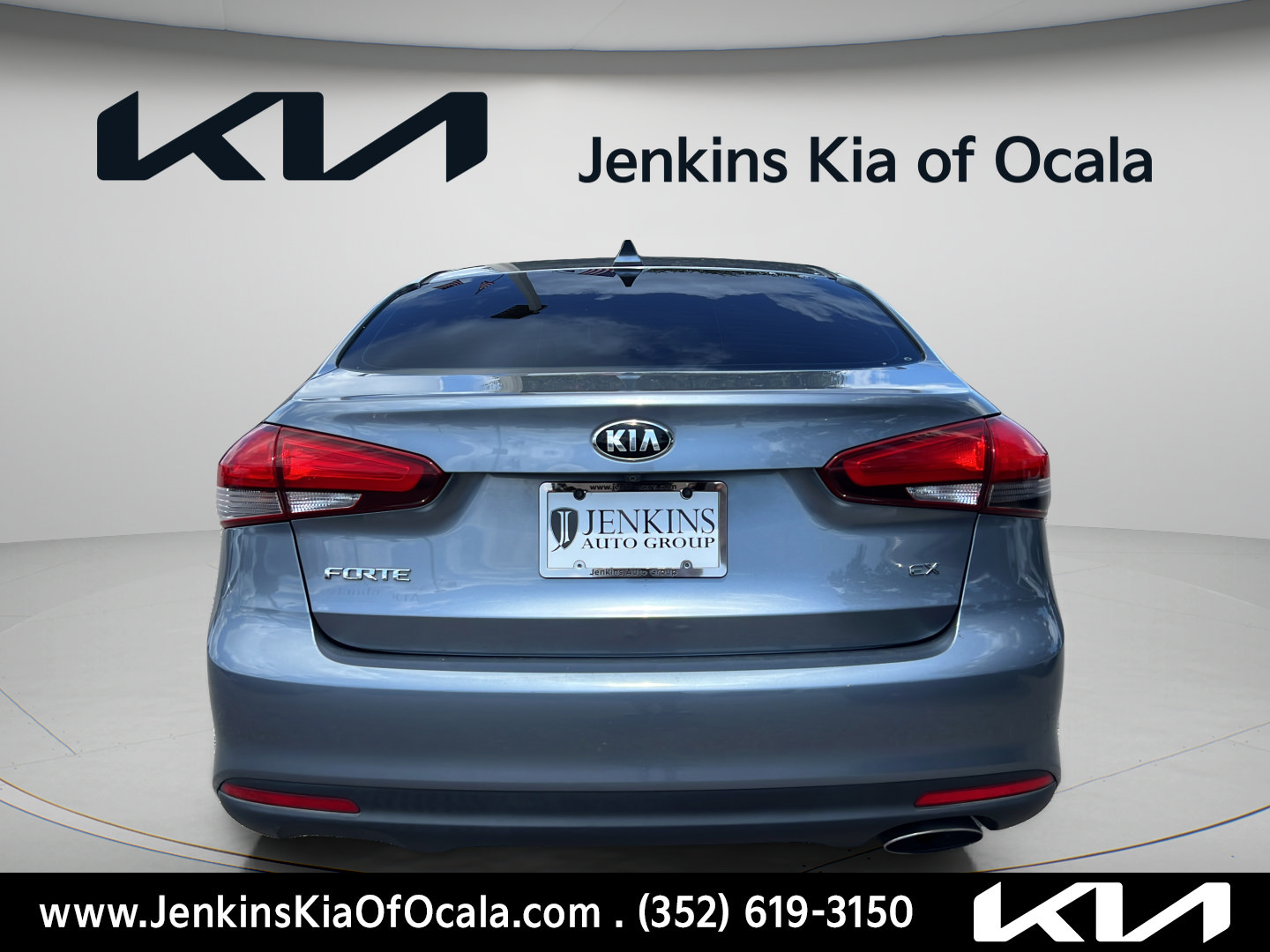 Used 2017 Kia Forte EX FWD image 4