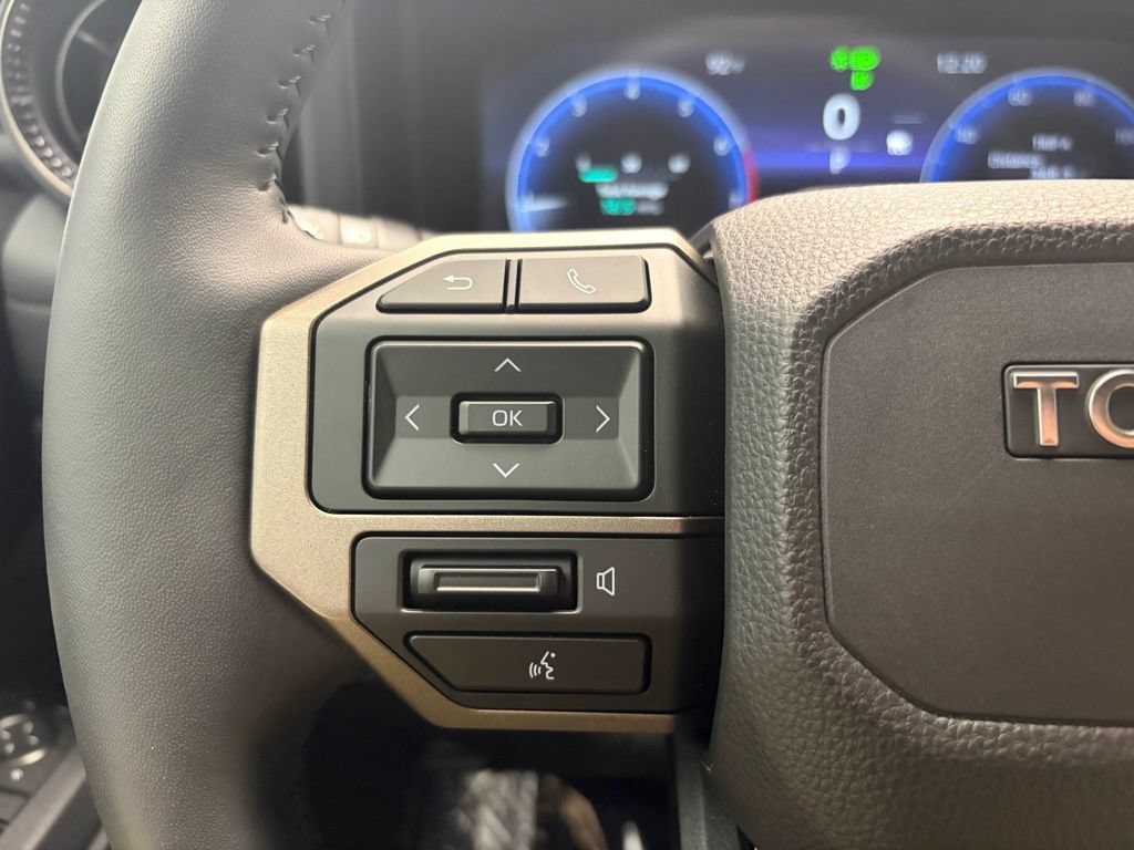 Used 2025 Toyota Land Cruiser w/ Premium Package AWD/4WD image 7
