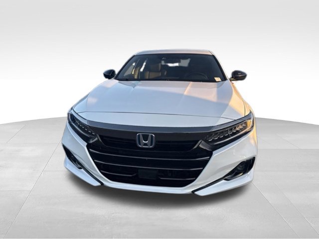 Used 2022 Honda Accord Sport image 4