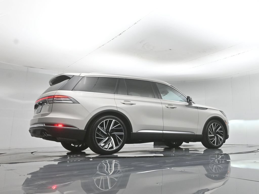 Used 2025 Lincoln Aviator Reserve w/ Equipment Group 201A AWD/4WD image 55