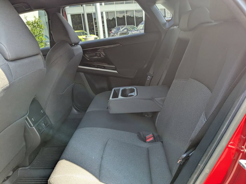 Used 2025 Subaru Solterra w/ Premium Convenience Package AWD/4WD image 12