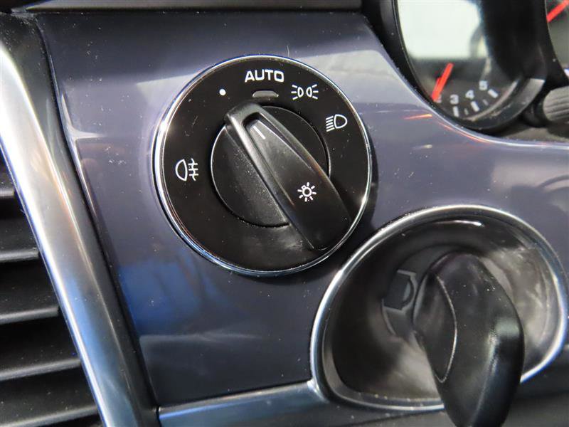 Used 2013 Porsche Panamera GTS image 19