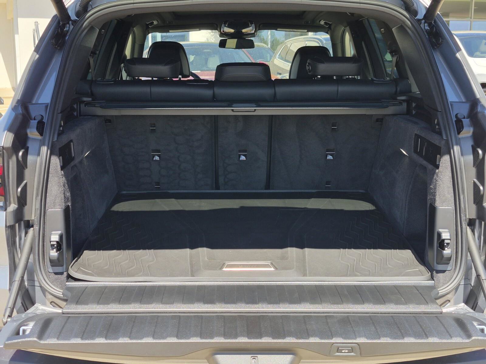 Certified 2026 BMW X5 xDrive40i w/ Climate Comfort Package image 8