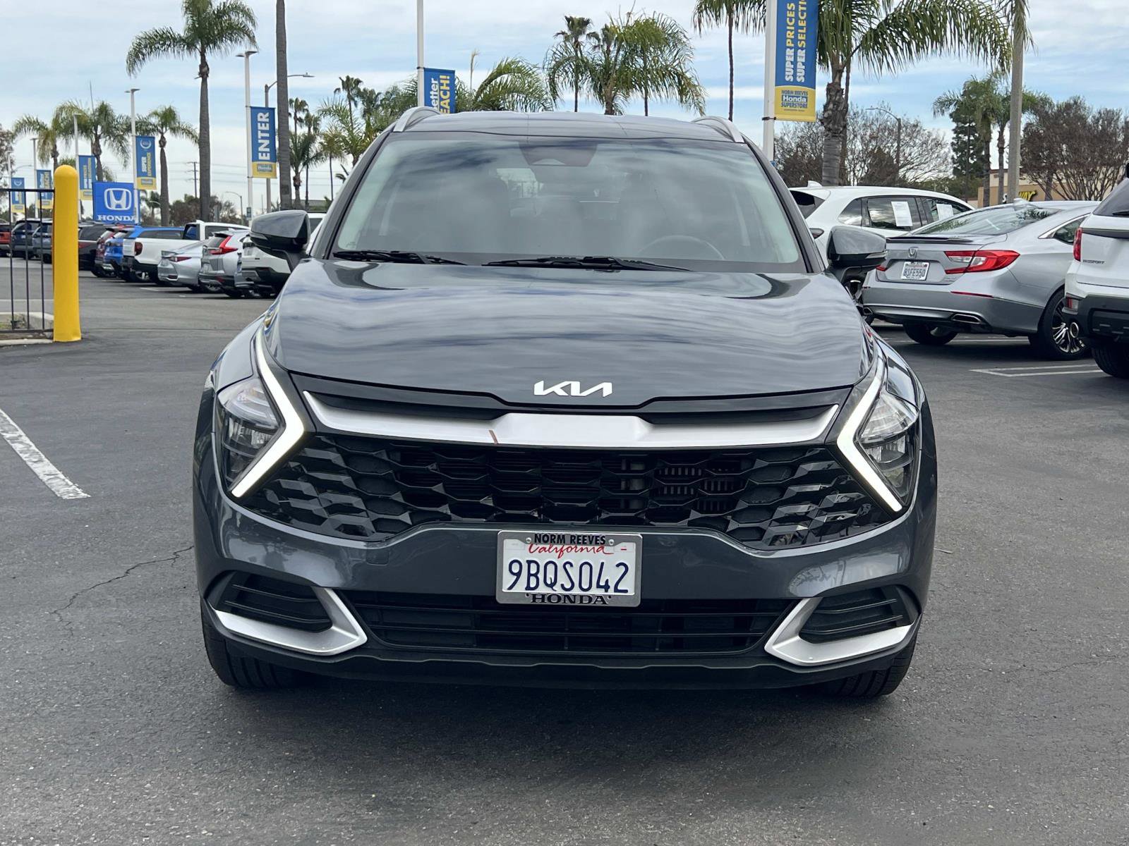 Used 2023 Kia Sportage EX image 4