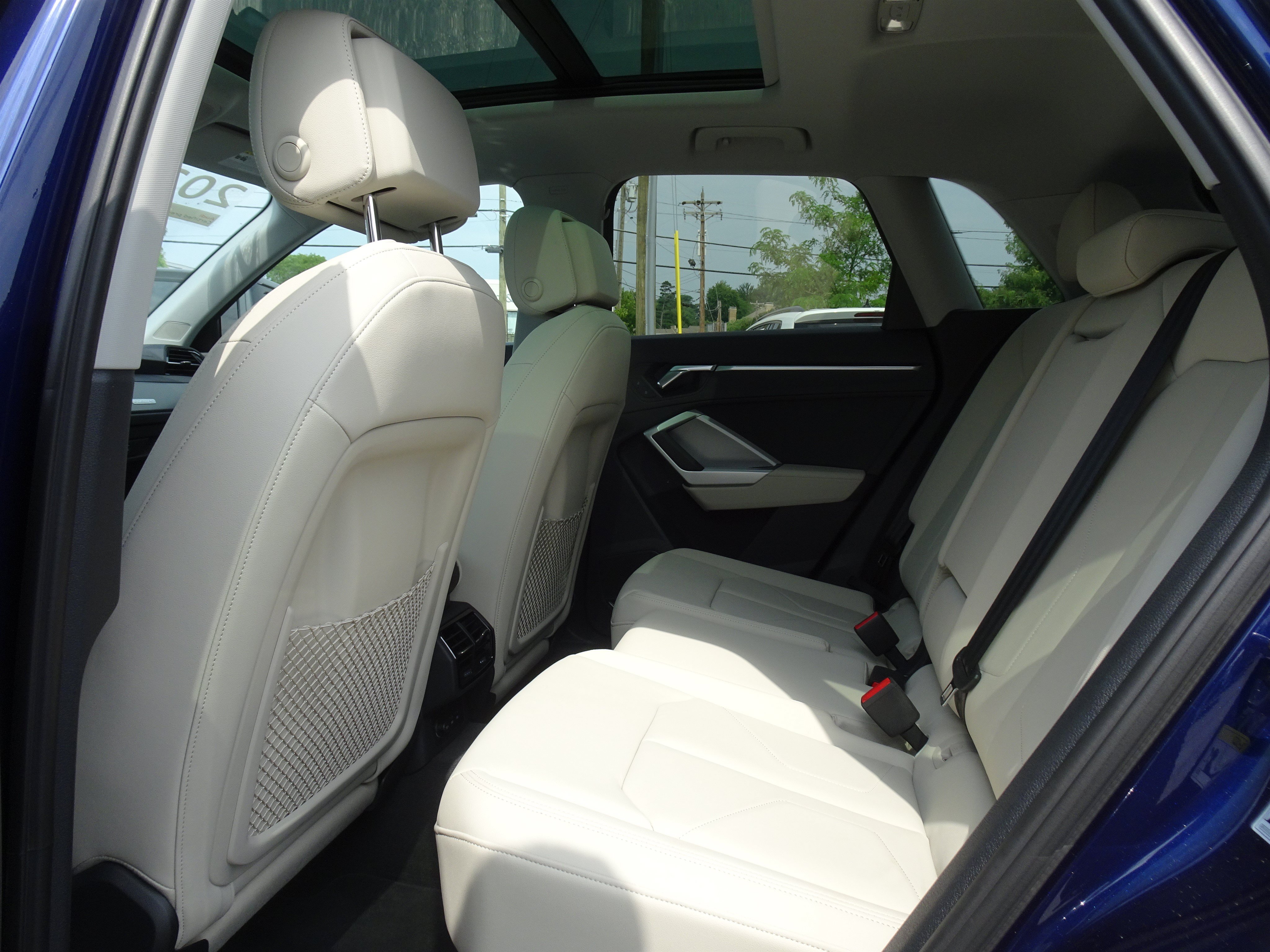 Certified 2021 Audi Q3 2.0T Premium Plus w/ Premium Plus Package AWD/4WD image 12