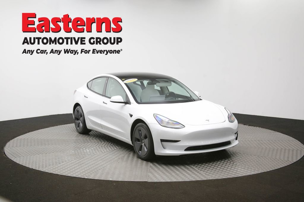Used 2023 Tesla Model 3 Standard Range image 45