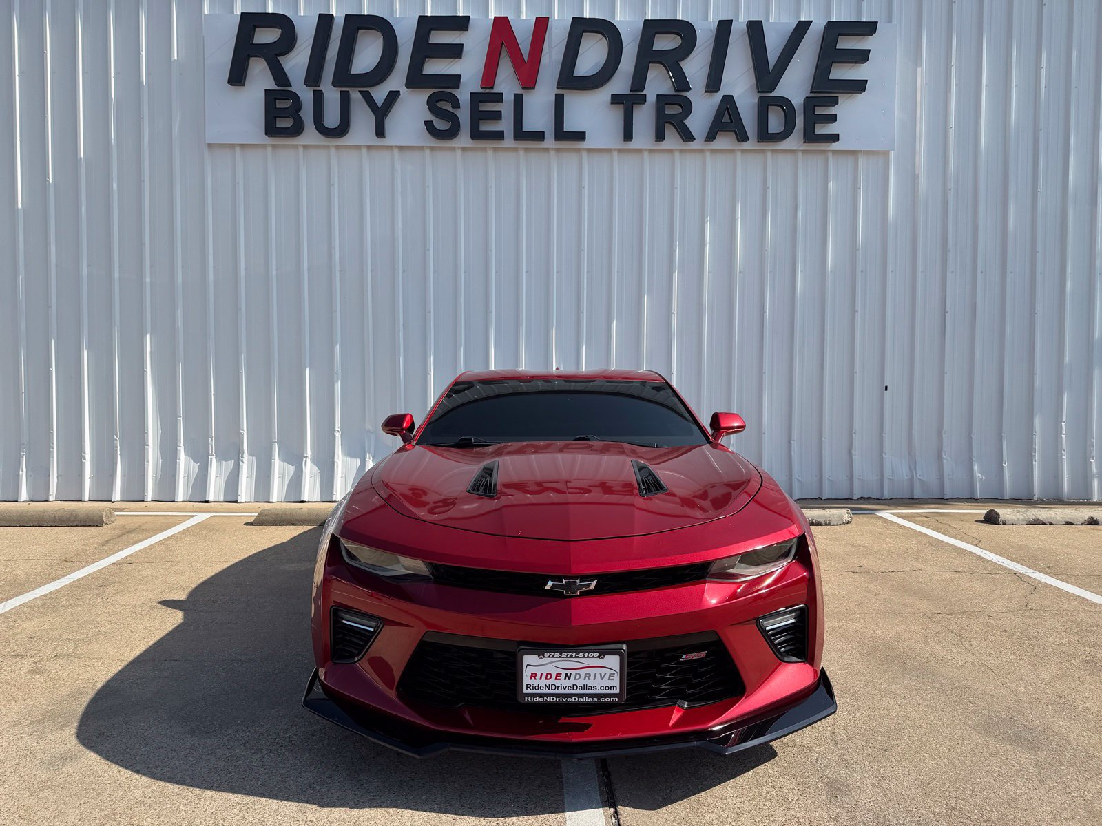 Used 2018 Chevrolet Camaro SS RWD image 10