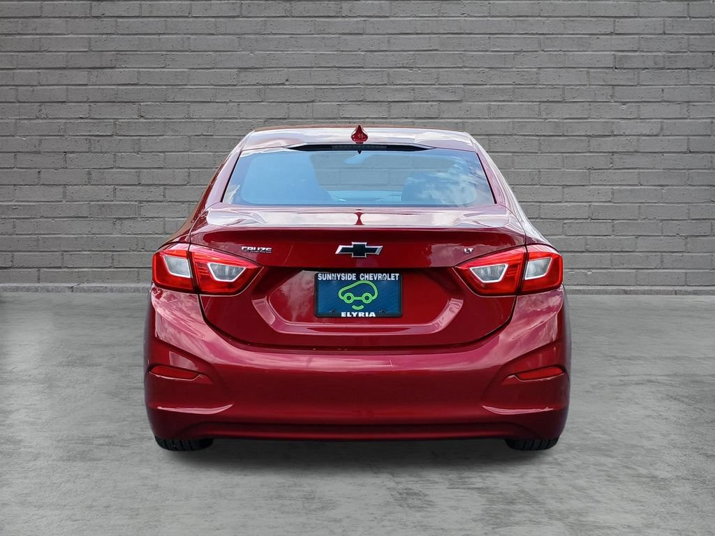 Certified 2018 Chevrolet Cruze LT w/ Sun And Sound Package FWD image 3