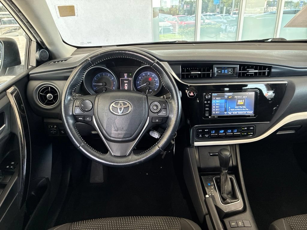 Used 2018 Toyota Corolla iM FWD image 17