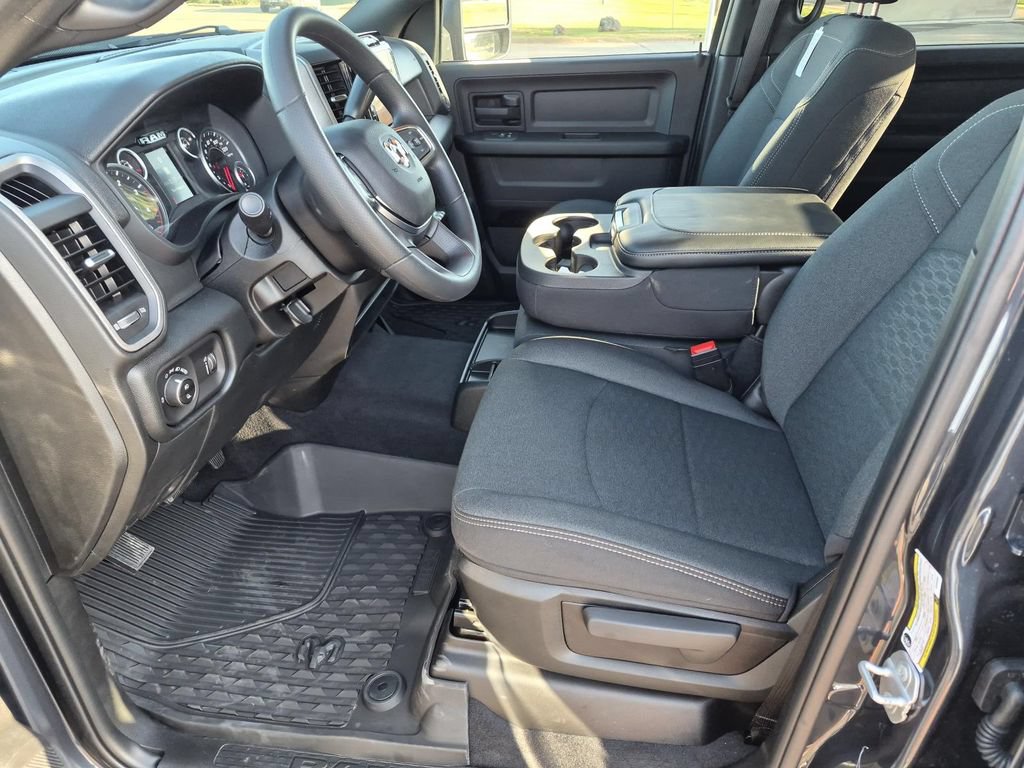New 2027 RAM 3500 Tradesman AWD/4WD image 14