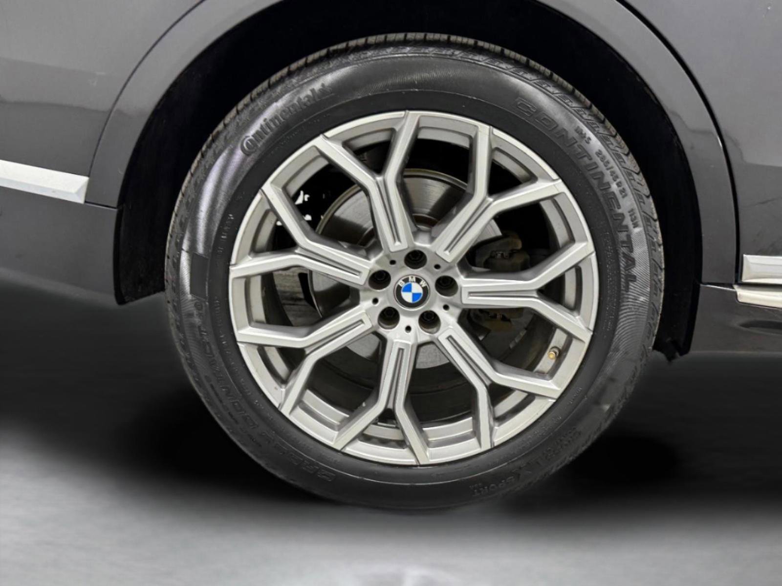 Used 2022 BMW X7 xDrive40i image 8