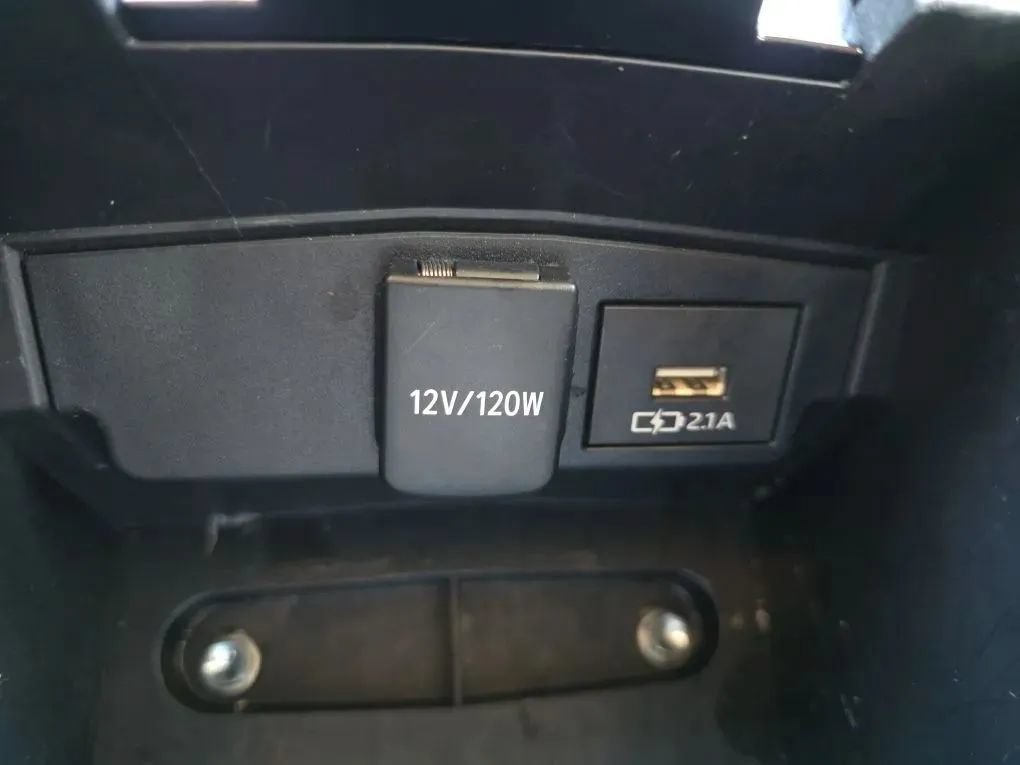 Used 2020 Toyota Corolla LE FWD image 31