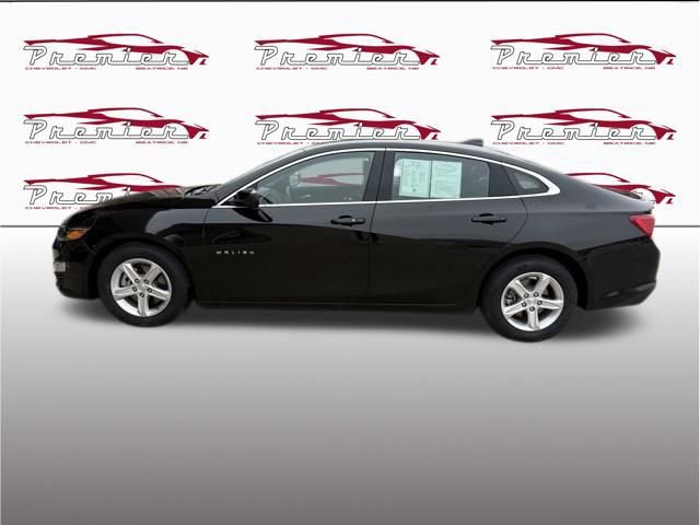 Used 2024 Chevrolet Malibu LT image 2