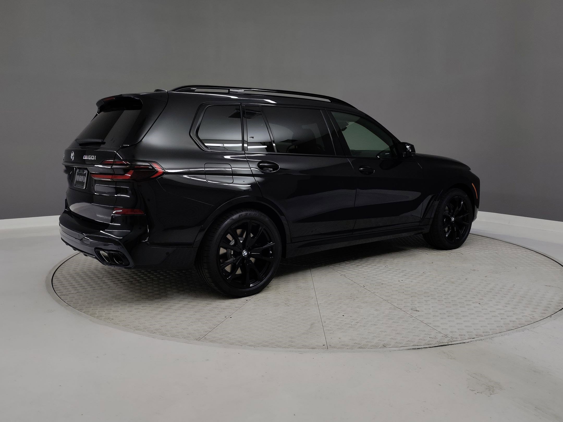 New 2026 BMW X7 M60i image 6