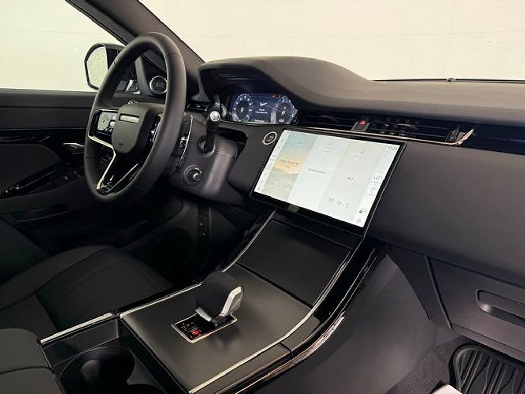 Certified 2026 Land Rover Range Rover Evoque S AWD/4WD image 28