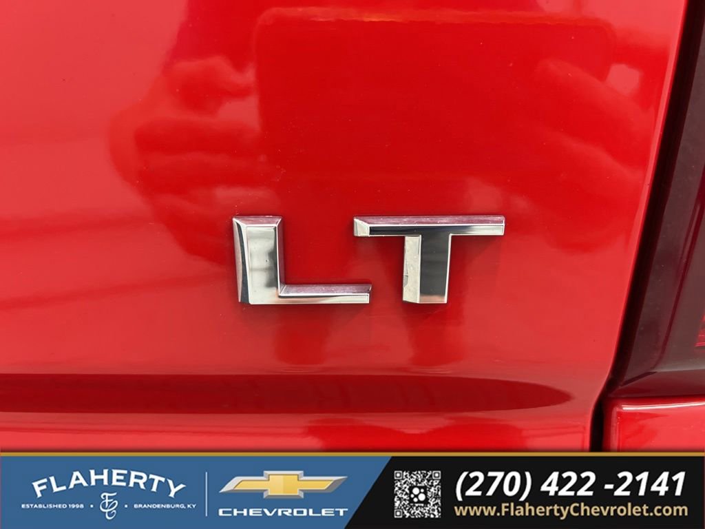Used 2023 Chevrolet Silverado 1500 LT AWD/4WD image 18