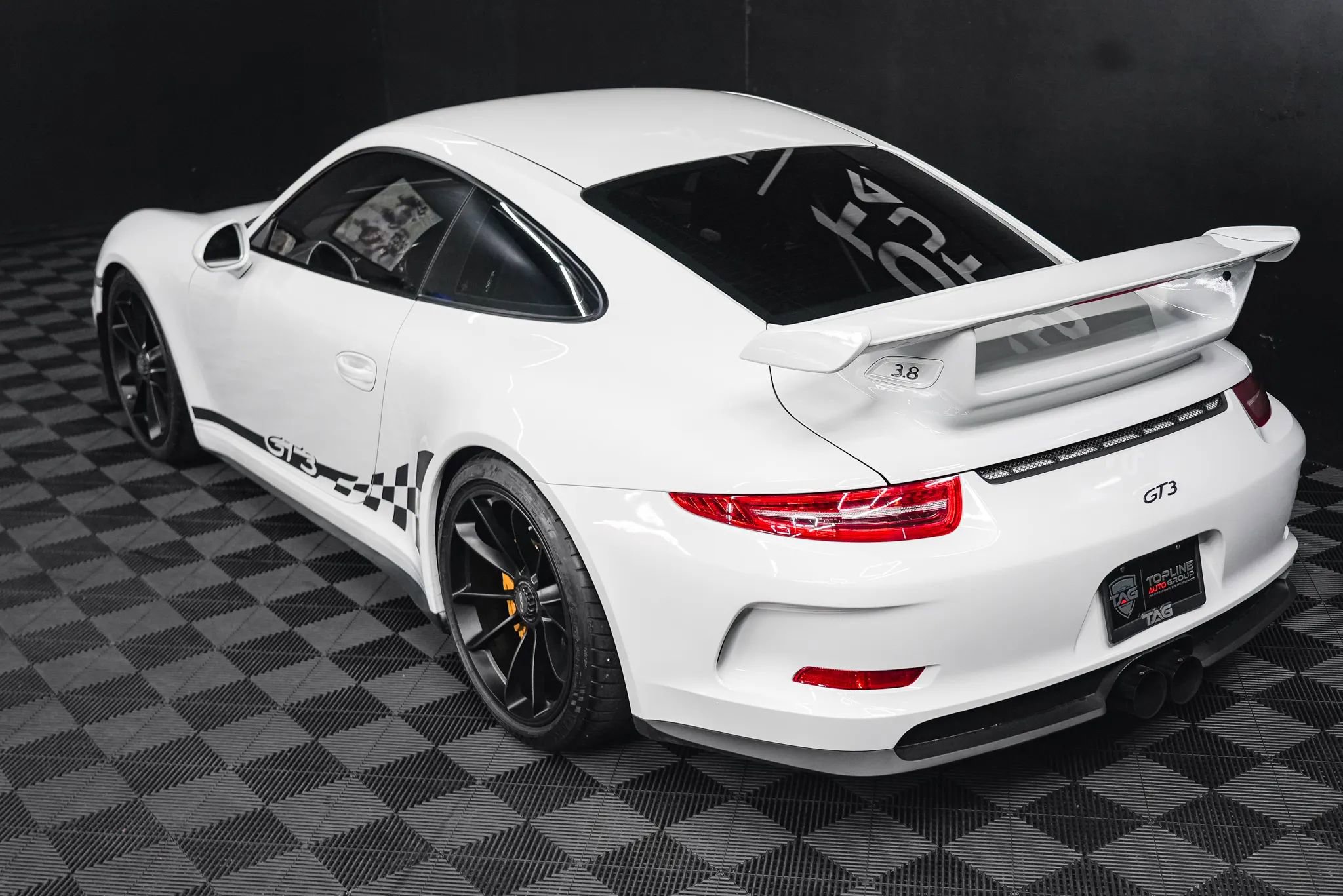 Used 2015 Porsche 911 GT3 RWD image 30