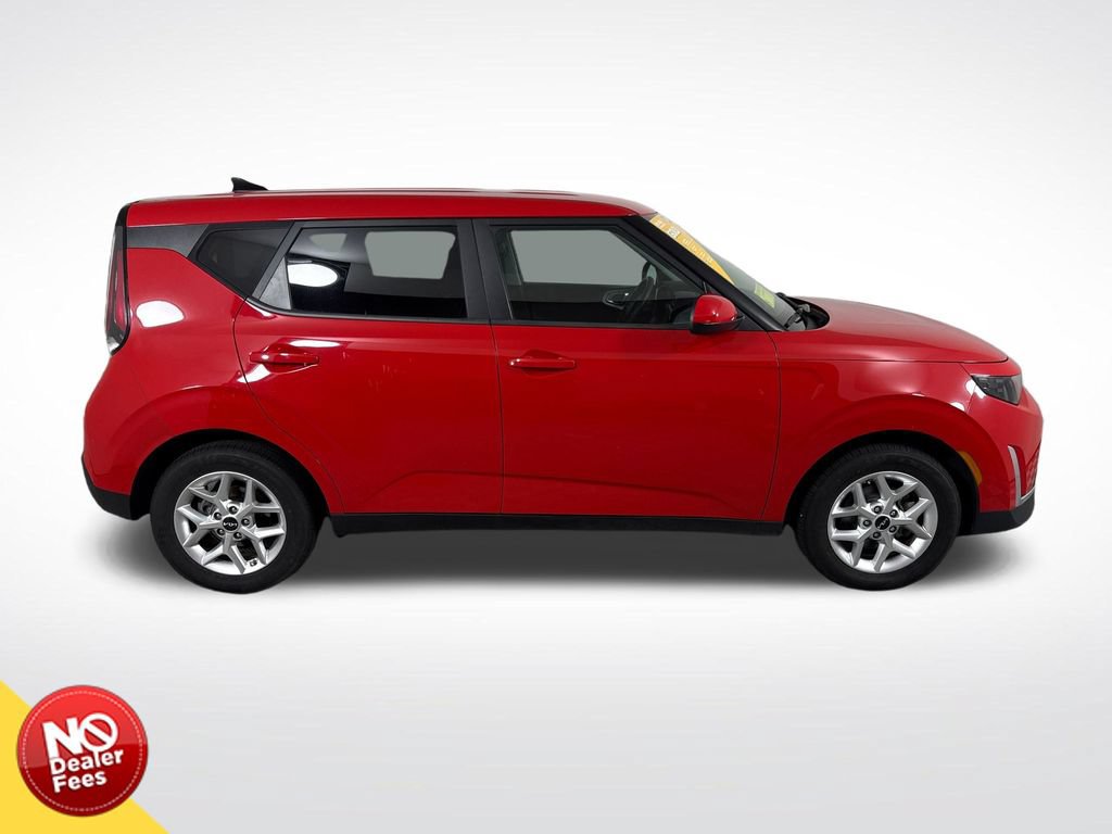 Used 2023 Kia Soul LX w/ LX Technology Package FWD video 2
