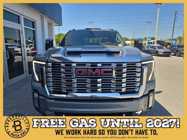 New 2026 GMC Sierra 3500 Denali w/ Denali Reserve Package AWD/4WD image 2