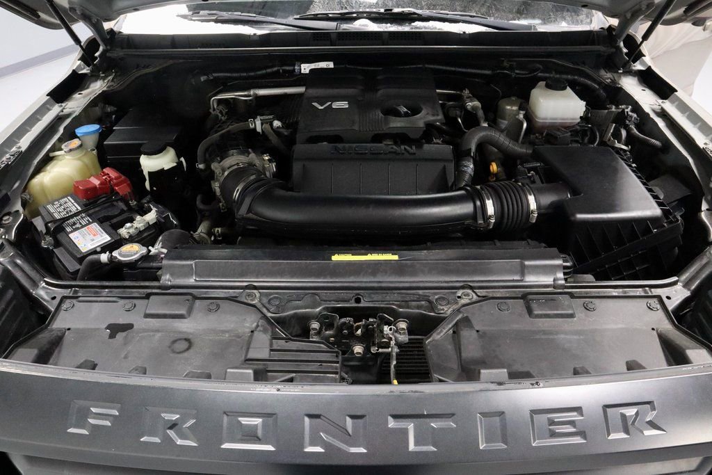 Used 2022 Nissan Frontier PRO-4X w/ Pro-4X Premium Package image 17