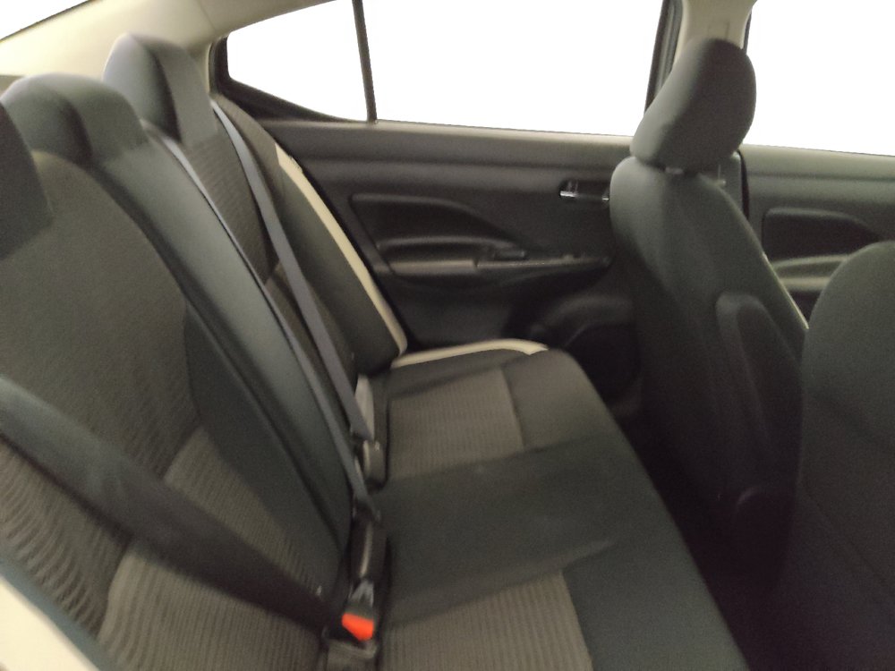 Used 2020 Nissan Versa SV FWD image 19