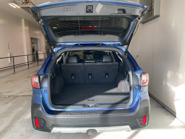 Used 2021 Subaru Outback Limited image 7